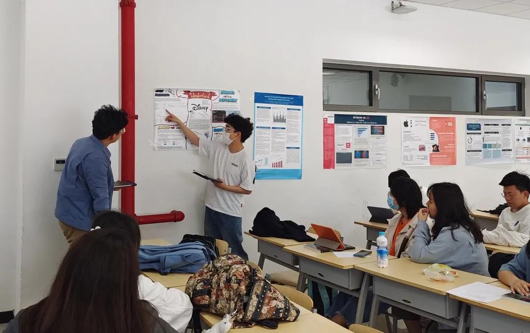 1621839694797096896.jpg 1621839694797096896.jpg