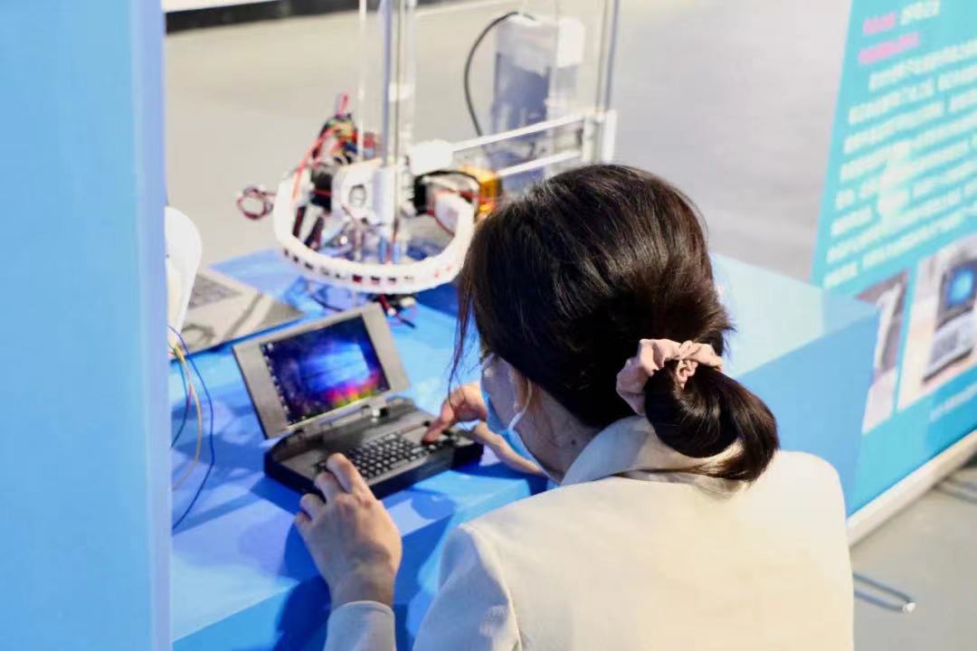 1633657833393037198.jpg 1633657833393037198.jpg